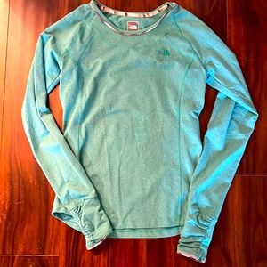 NorthFace Womens long sleeve S